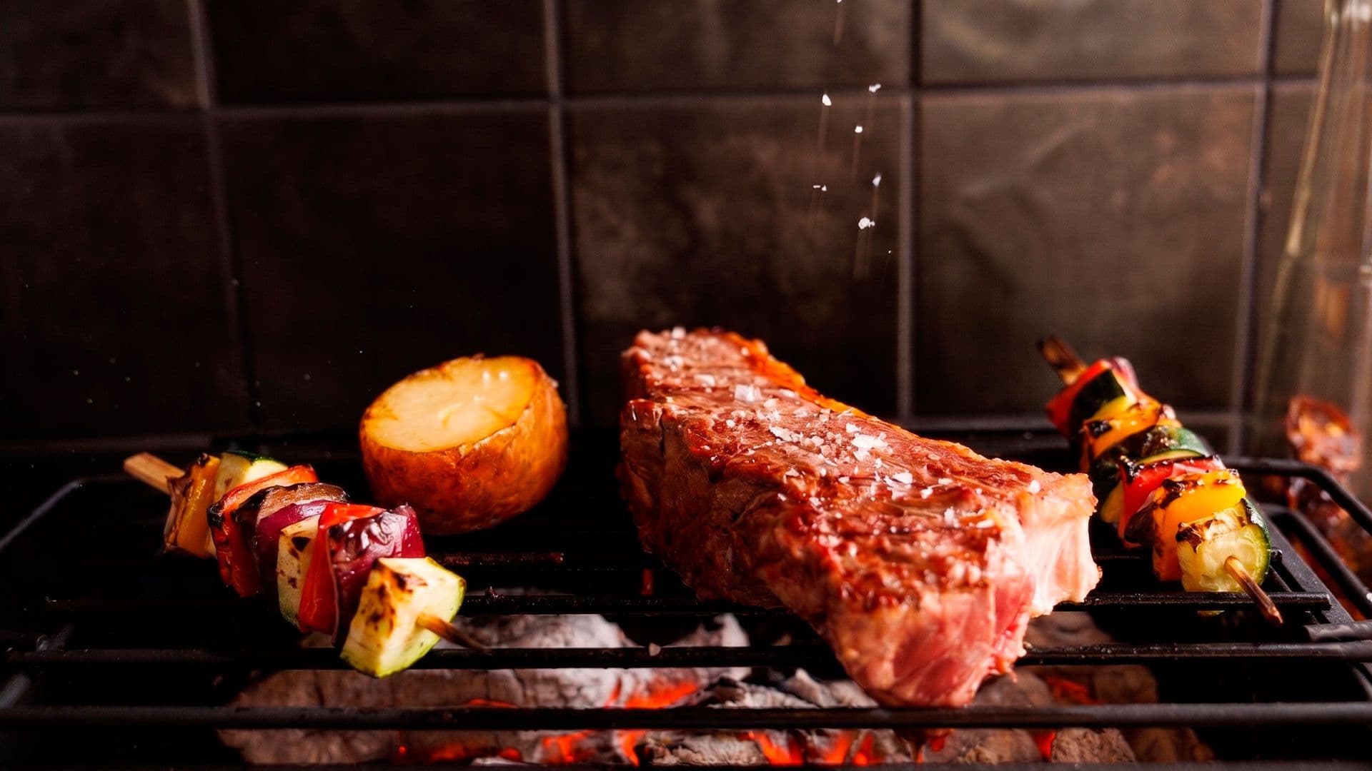 carne a la parrilla restaunte green and grill protur biomar