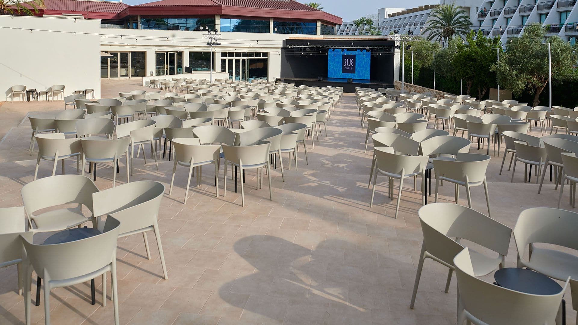 Show Lounge Bar 2